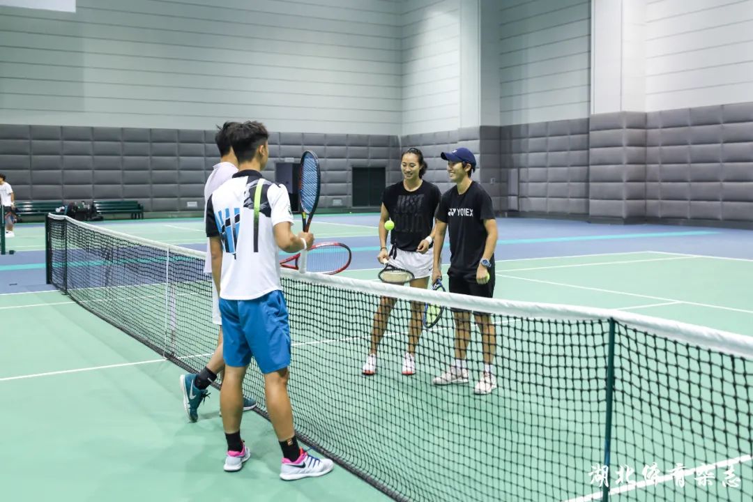 的发挥跻身 的发挥跻身