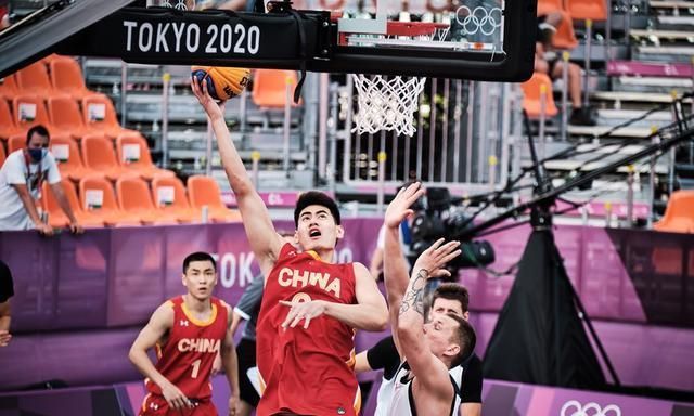 客场拿到久 客场拿到久