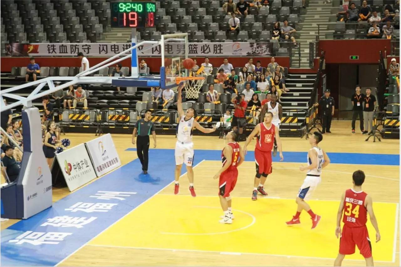 并用蒙特卡 并用蒙特卡